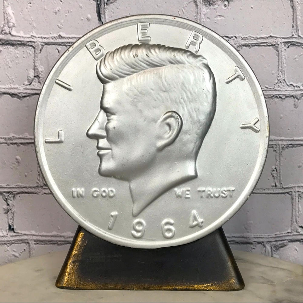 John F. Kennedy Vintage JFK Half Dollar 50 Cents Ceramic Silver Coin Bank
